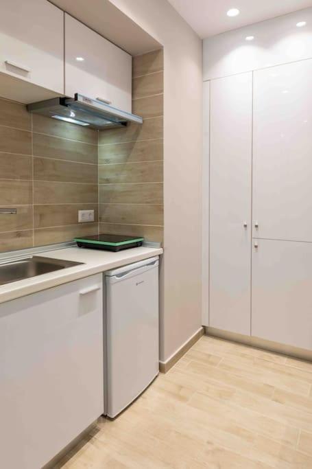 Luxury Cozy In The Center Rhodes City